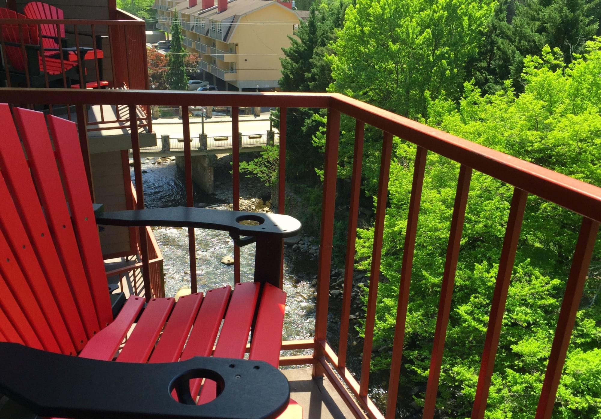 Baymont By Wyndham Gatlinburg On The River Εξωτερικό φωτογραφία