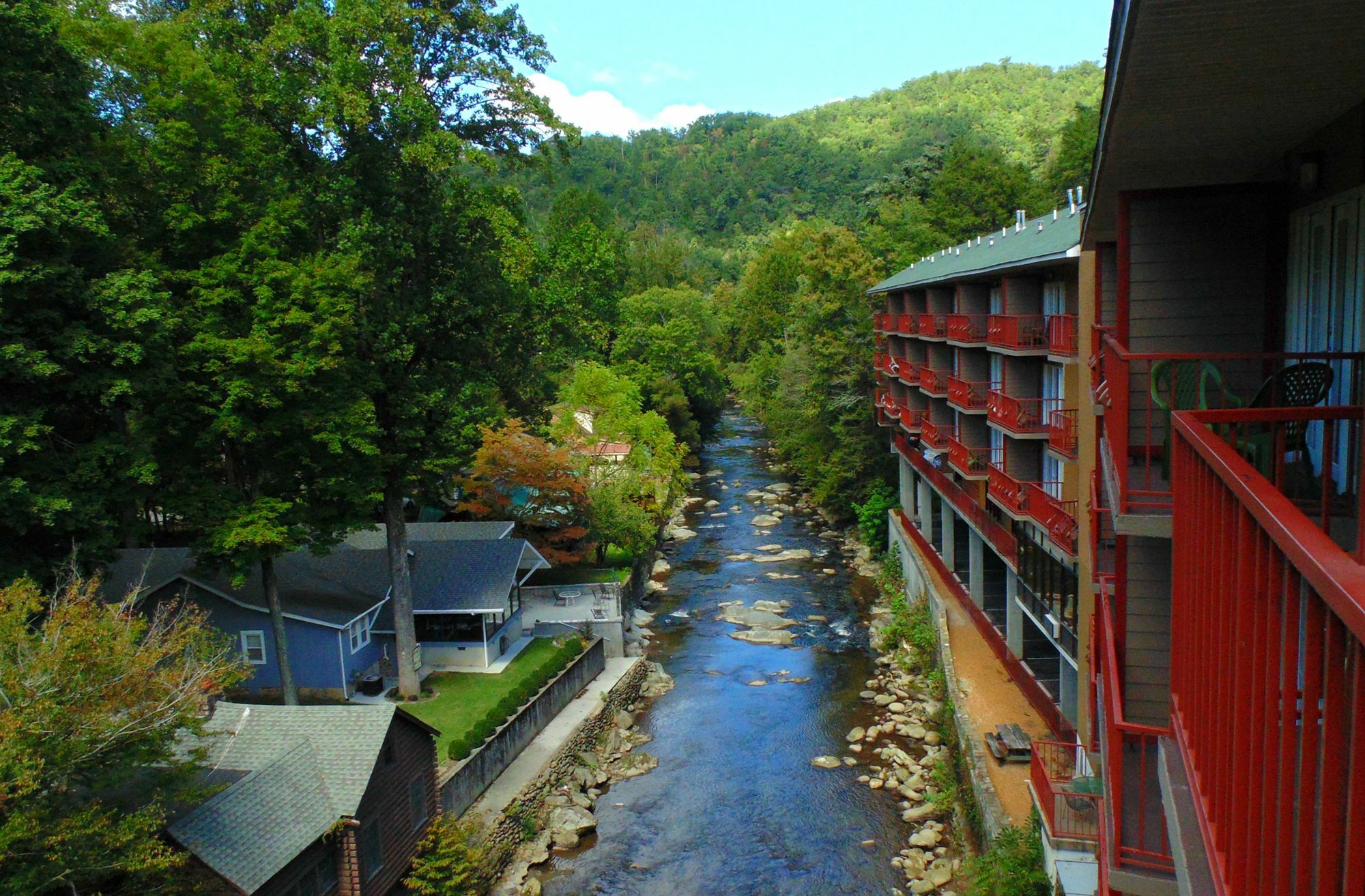 Baymont By Wyndham Gatlinburg On The River Εξωτερικό φωτογραφία