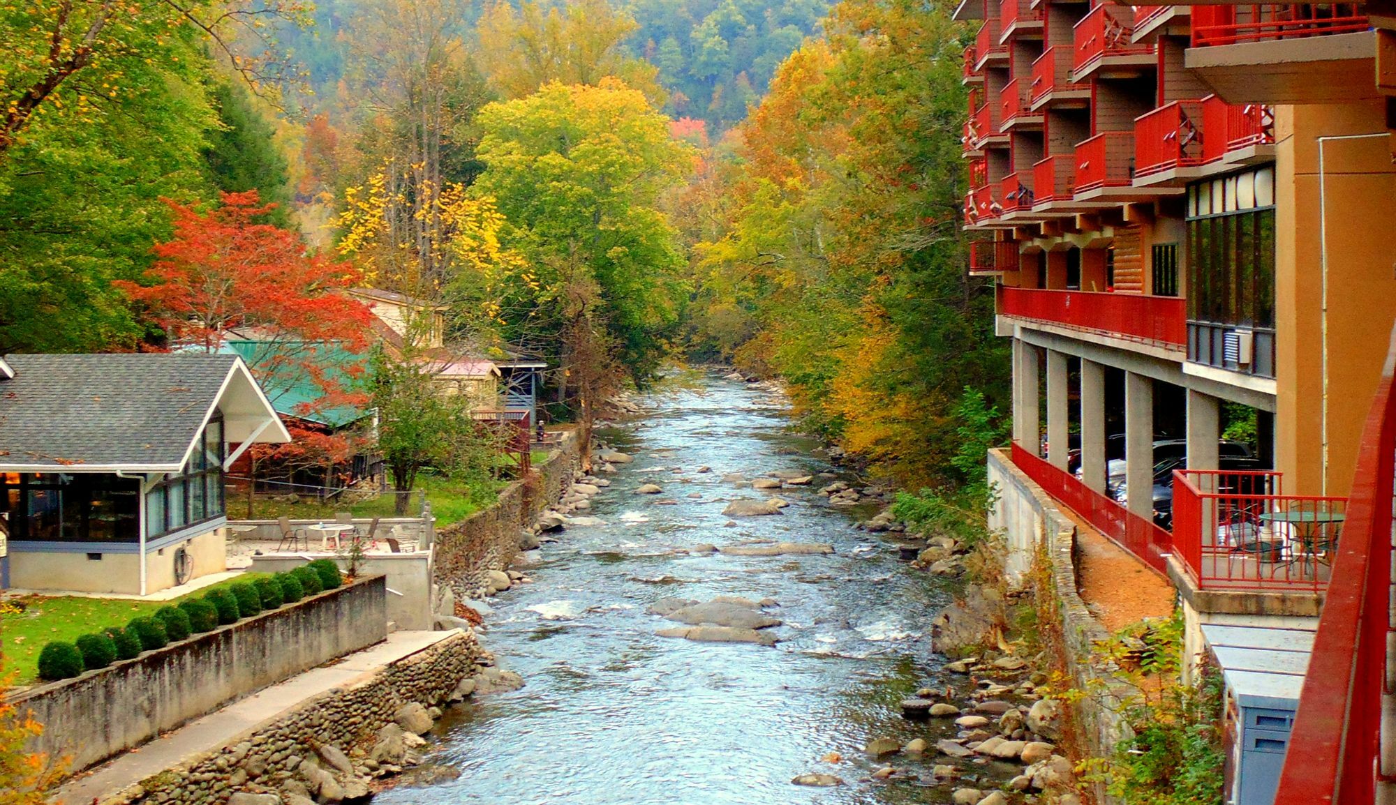 Baymont By Wyndham Gatlinburg On The River Εξωτερικό φωτογραφία