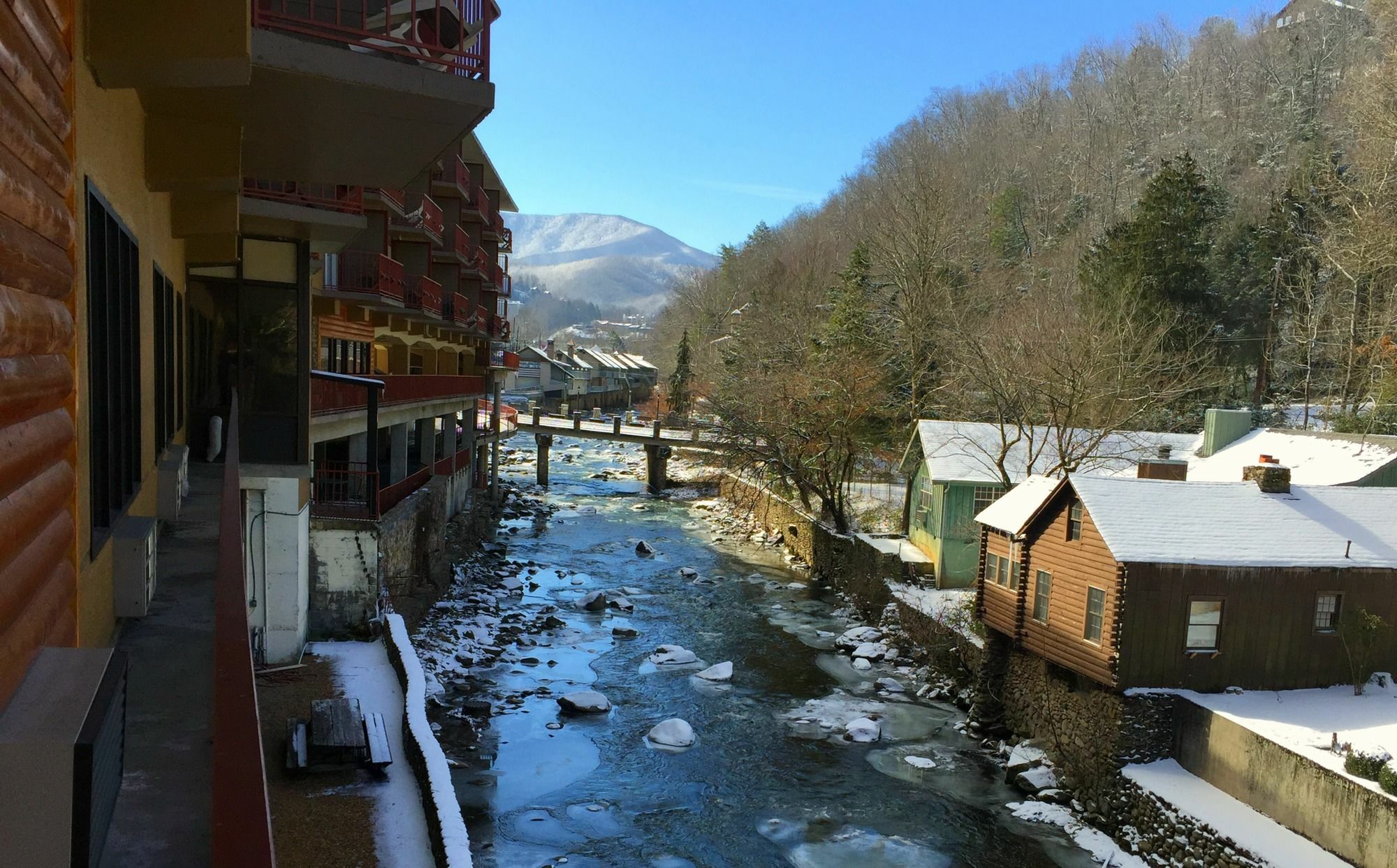 Baymont By Wyndham Gatlinburg On The River Εξωτερικό φωτογραφία