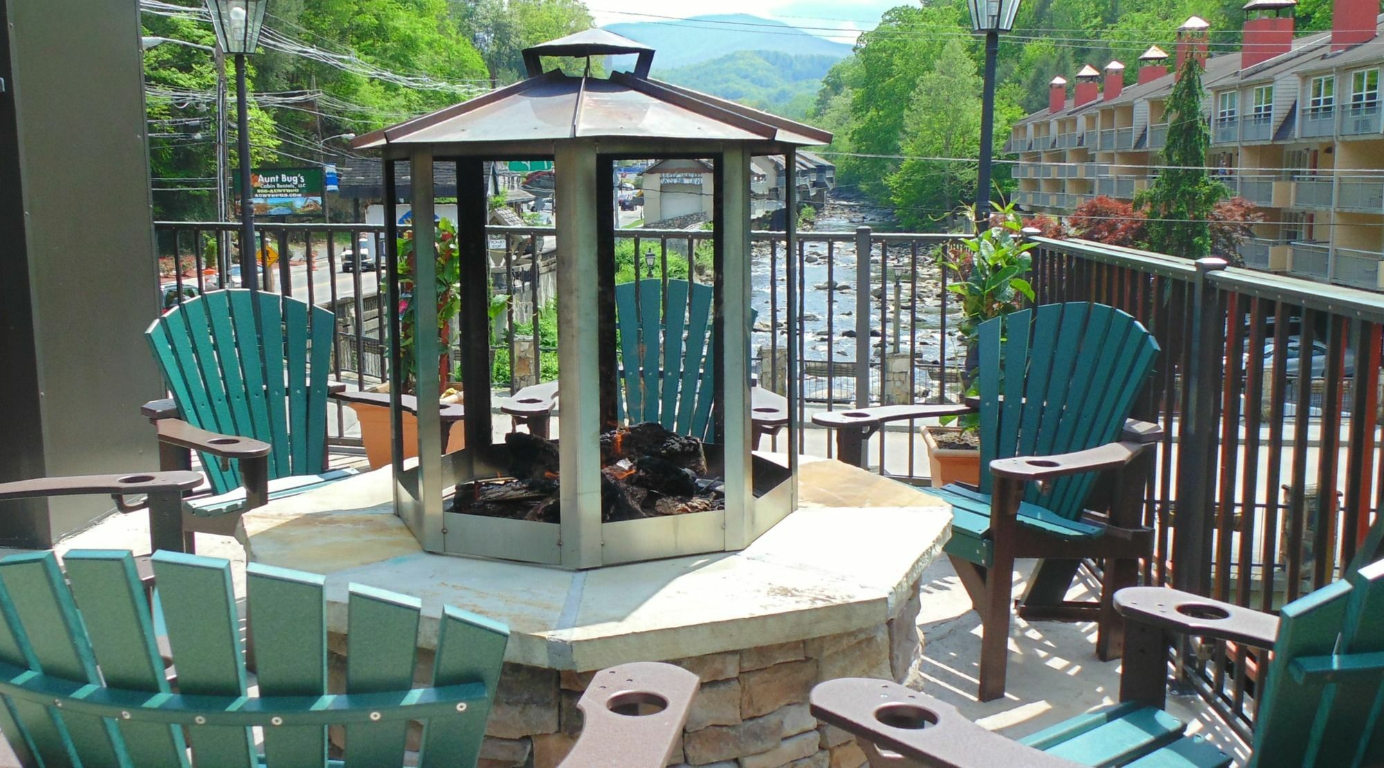 Baymont By Wyndham Gatlinburg On The River Εξωτερικό φωτογραφία